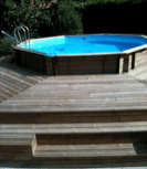 terrasse bois surélevée pour piscine hors-sol